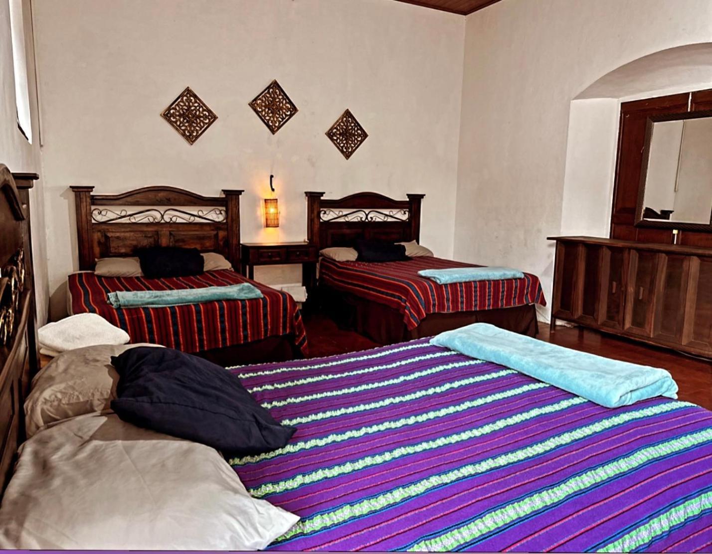 El Extranjero Hostal Antigua Exteriör bild